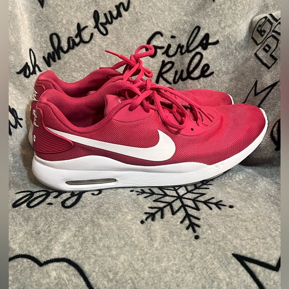 Nike lightly used Pink Air Max Oketo women’s size 11 with box - Picture 8 of 9